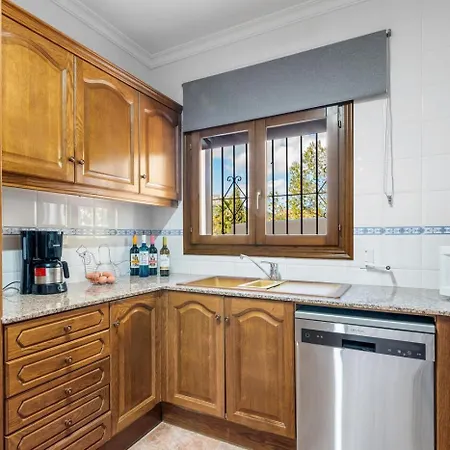 Azur - Plusholidays * Casas de Torrat