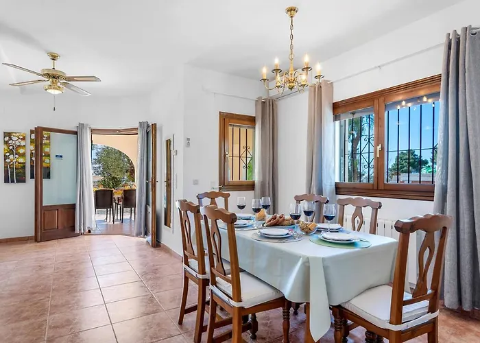 Azur - Plusholidays Villa