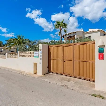 Azur - Plusholidays Villa *