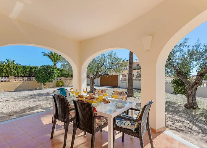 Azur - Plusholidays *